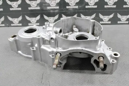 2003 SUZUKI RM250 MODEL K3 OEM LEFT ENGINE MOTOR CRANKCASE CRANK CASE 11300-3788