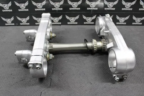 2004 HONDA CR250R CRF250R OEM FRONT FORKS LOWER UPPER TRIPLE TREE STEM BAR CLAMP