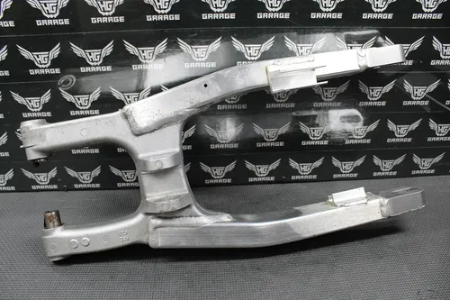 2007 HONDA 07-17 CRF150R OEM SWINGARM SWING ARM SUSPENSION 52200-KSE-000 NICE