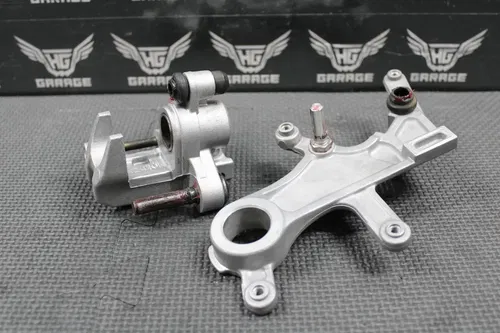 2013 HONDA CRF250R OEM NISSIN REAR BACK BRAKE CALIPER & BRACKET 43150-KRN-711