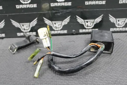 1993 YAMAHA YZ250 OEM ECU CDI COMPUTER CONTROLLER UNIT BLACK BOX 4EW-85540-00-00