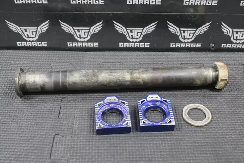 2013 KAWASAKI KX250F OEM REAR AXLE BACK WHEEL RIM PIVOT BOLT SHAFT TUSK BLOCKS