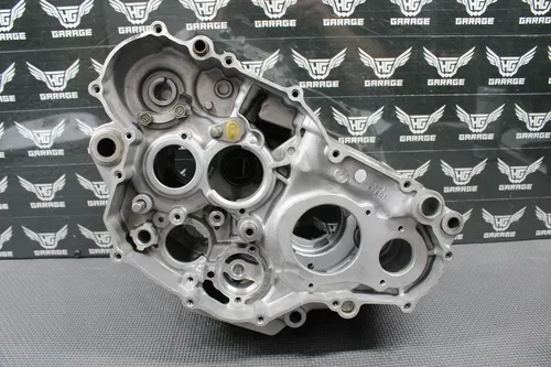 2000 98-01 YAMAHA WR426F YZ400F YZ426F OEM LEFT RIGHT CRANKCASE CRANK CASE BLOCK