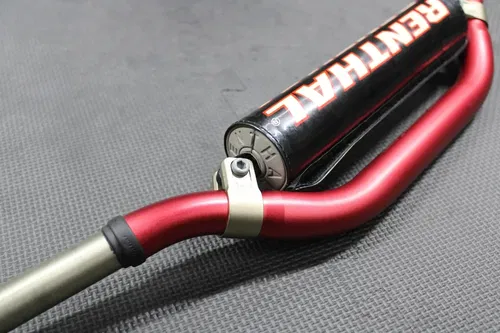 2002 KAWASAKI KX250 RED RENTHAL 997 TWINWALL 1-1/8" HANDLEBARS FAT BAR NICE!