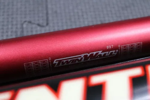 2002 KAWASAKI KX250 RED RENTHAL 997 TWINWALL 1-1/8" HANDLEBARS FAT BAR NICE!