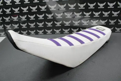 2000 2001 HONDA CR125R CR250R SEAT SADDLE FOAM WHITE THRILL SEEKER GRIPPER COVER
