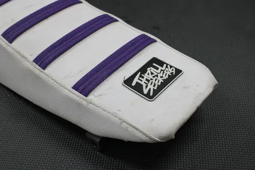 2000 2001 HONDA CR125R CR250R SEAT SADDLE FOAM WHITE THRILL SEEKER GRIPPER COVER