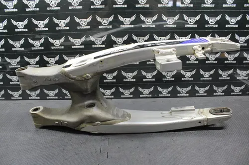 2003 2004 YAMAHA YZ125 YZ250 OEM SWINGARM SWING ARM SUSPENSION 5UN-22110-00-00