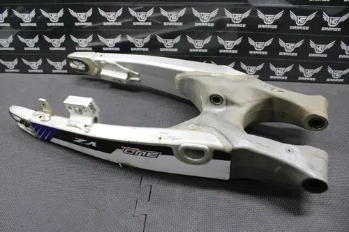 2003 2004 YAMAHA YZ125 YZ250 OEM SWINGARM SWING ARM SUSPENSION 5UN-22110-00-00