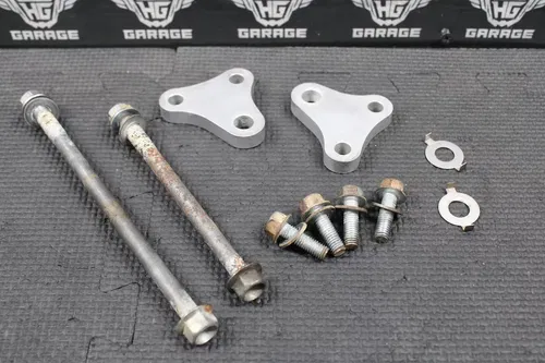 2009 YAMAHA 07-11 WR450F 07-09 YZ450F OEM FRONT LOWER ENGINE MOTOR MOUNTS BOLTS