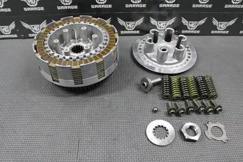 2005 YAMAHA YZ450F OEM COMPLETE CLUTCH W PLATES BASKET HUB 5XD-16150-60-00 NICE!