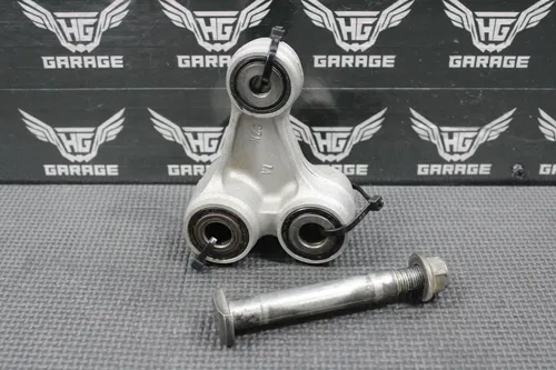 2018 18-20 SUZUKI RMZ450 OEM REAR SHOCK CUSHION LINKAGE LEVER ARM 62600-37880