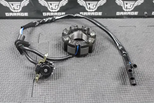2002 2003 HONDA CRF450R OEM STATOR GENERATOR ALTERNATOR 31100-MEB-671 GOOD!