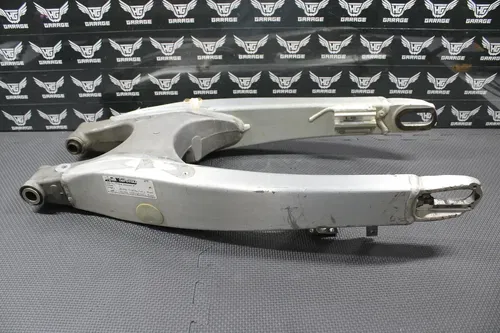 2007 2008 YAMAHA YZ250F YZ450F OEM SWINGARM SWING ARM SUSPENSION 2S2-22110-70-00