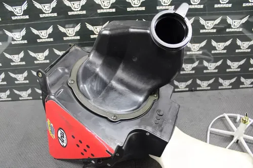 2002 HONDA CR125R OEM AIR CLEANER FILTER AIRBOX CASE INTAKE BOX 17210-KZ4-305