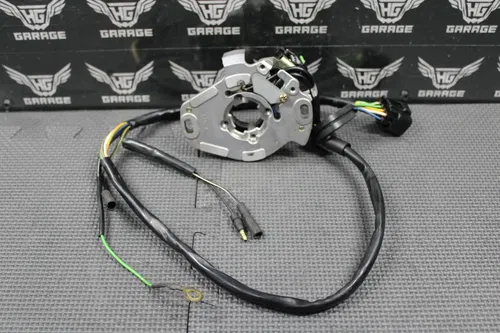 2003 HONDA CR125R OEM KZ4W STATOR MAGNETO GENERATOR 31100-KZ4-L31 PARTS / REPAIR