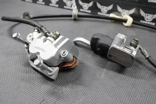 2000 SUZUKI 00-07 DRZ400 DRZ400E OEM FRONT BRAKE CALIPER MASTER CYLINDER NICE!