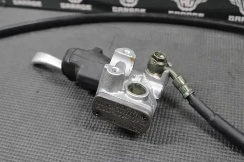2000 SUZUKI 00-07 DRZ400 DRZ400E OEM FRONT BRAKE CALIPER MASTER CYLINDER NICE!