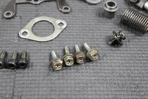2001 SUZUKI RM125 OEM EXHAUST POWER VALVE POWERVALVE SHAFT ARM SET 11259-36E30