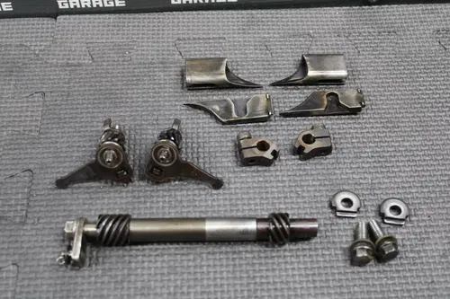 1997 93-97 HONDA CR125R OEM HPP POWERVALVE POWER VALVE PINION SHAFT VALVES ASSY