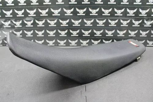2000 HONDA CR125R CR250R SEAT SADDLE FOAM PAN BLACK GRIPPER COVER 77100-KZ4-J20