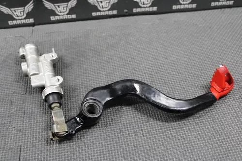 2002 2003 HONDA CR250R OEM NISSIN REAR BACK BRAKE MASTER CYLINDER & LEVER SET