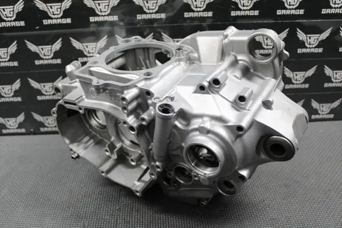 2020 YAMAHA 20-22 WR250F YZ250FX OEM LEFT RIGHT ENGINE CRANKCASE CRANK CASE NICE
