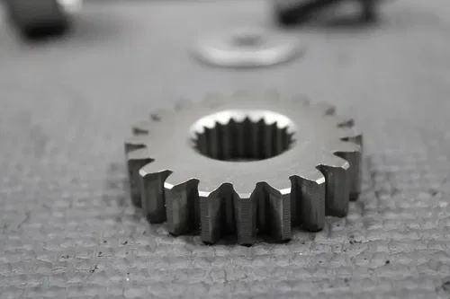 1986 84-86 HONDA CR125R OEM CRANKSHAFT PRIMARY MAIN DRIVE GEAR 13615-KA3-740