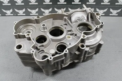 2004 KTM 03-16 250 04-07 300 OEM LEFT RIGHT ENGINE MOTOR CRANKCASE CRANK CASES