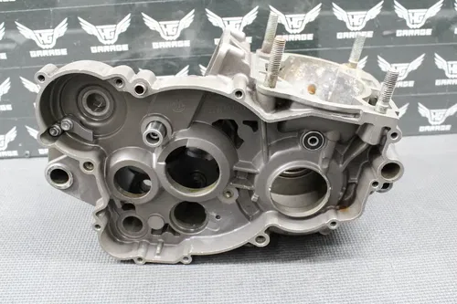 2004 KTM 03-16 250 04-07 300 OEM LEFT RIGHT ENGINE MOTOR CRANKCASE CRANK CASES