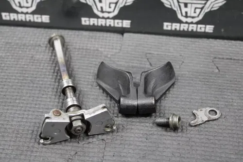 2004 HONDA CR125R OEM EXHAUST POWER VALVE POWERVALVE L R FLAP 14201-KSR-A00 NICE