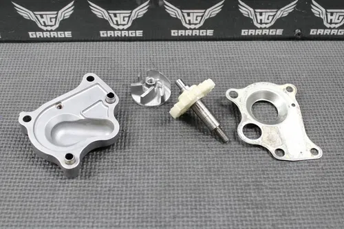 1995 92-96 HONDA CR250R OEM ENGINE WATER PUMP HOUSING COVER SHAFT IMPELLER SET