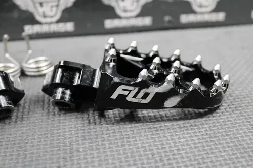 2013 SUZUKI RMZ250 FLO MOTORSPORTS BLACK RIGHT LEFT FOOT PEGS PEDALS FOOTPEGS