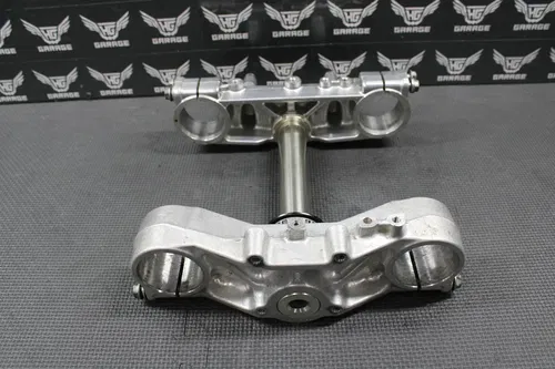 2000 SUZUKI 00-04 DRZ400 DRZ400E OEM FRONT FORKS TRIPLE TREE STEM BAR CLAMP NICE