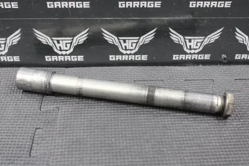 2013 04-14 KAWASAKI KX250F OEM FRONT WHEEL RIM AXLE PIVOT BOLT SHAFT 41068-0004