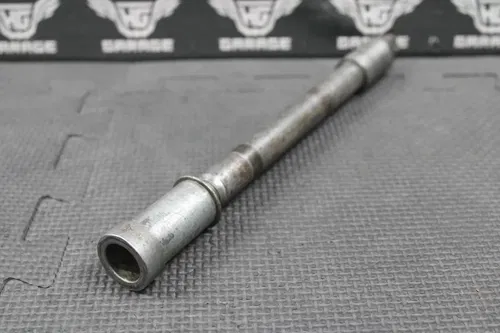 1996 96-04 HONDA XR400R OEM FRONT WHEEL RIM AXLE PIVOT BOLT SLEEVE 44301-KAE-870