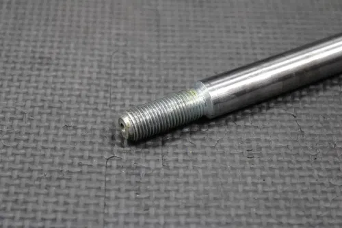 2002 HONDA XR200R 85-02 OEM FRONT WHEEL RIM AXLE PIVOT BOLT SHAFT 44301-KK0-770