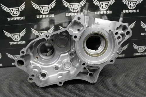2008 KAWASAKI 08-22 KX85 LEFT ENGINE MOTOR CRANKCASE CRANK CASE HALF 14001-0737