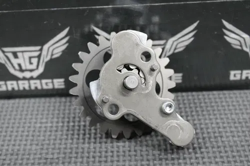 2022 YAMAHA YZ250F OEM ENGINE MOTOR OIL PUMP ASSEMBLY 1SM-13300-11-00