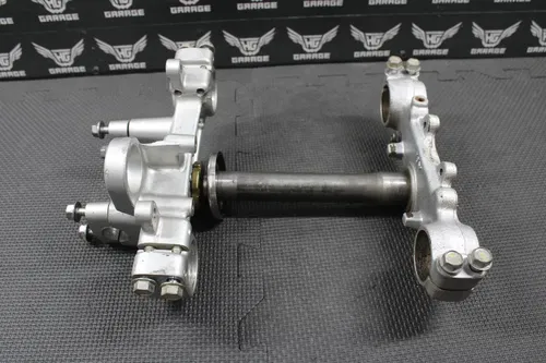 1999 99-04 YAMAHA TTR225 OEM FRONT FORKS LOWER UPPER TRIPLE TREE STEM BAR CLAMP