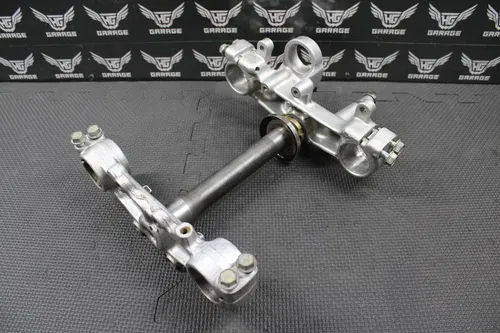1999 99-04 YAMAHA TTR225 OEM FRONT FORKS LOWER UPPER TRIPLE TREE STEM BAR CLAMP