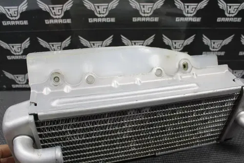 2005 KAWASAKI KX250F OEM LEFT RIGHT RADIATOR SET RADIATORS SHROUDS LOUVERS GOOD