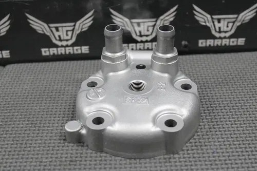 2000 2001 HONDA CR125R OEM ENGINE CYLINDER HEAD COVER DOME 12200-KZ4-A90 MINT!