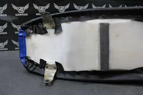 2001 HONDA CR125R CR250R OEM SEAT SADDLE FOAM PAN BLUE COVER 77100-KZ3-J30