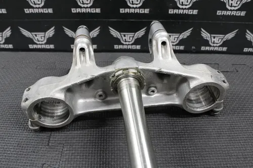 1996 96-04 HONDA XR400R OEM FRONT FORKS LOWER UPPER TRIPLE TREE STEM BAR CLAMP