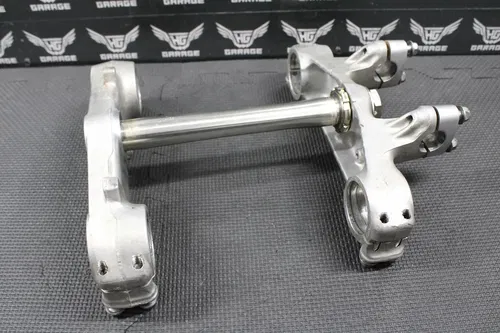 1996 96-04 HONDA XR400R OEM FRONT FORKS LOWER UPPER TRIPLE TREE STEM BAR CLAMP