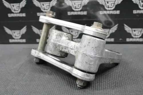 1998 98-99 SUZUKI RM125 RM250 OEM REAR SHOCK SWINGARM LINKAGE LINKS 62600-37820