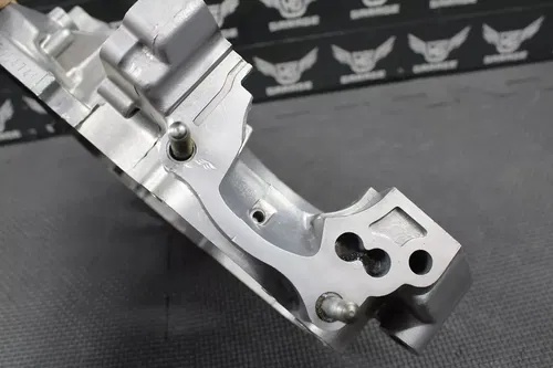1999 KAWASAKI KX125 OEM RIGHT ENGINE MOTOR CRANKCASE CRANK CASE BLOCK 14001-1248