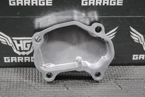 1998 HONDA 92-01 CR250R OEM EXHAUST POWER VALVE CYLINDER R COVER 12106-KZ3-860