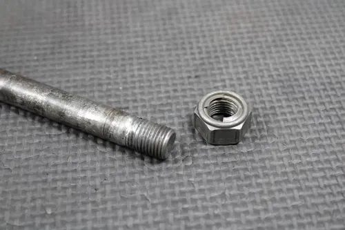 2005 SUZUKI 02-21 RM85 OEM REAR BACK SWINGARM BOLT PIVOT SHAFT 61211-02B40